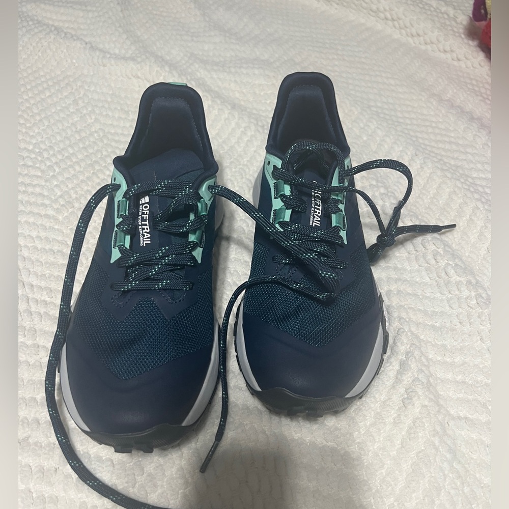On Running Dark Blue and Green Sneakers - Picture 2 of 7